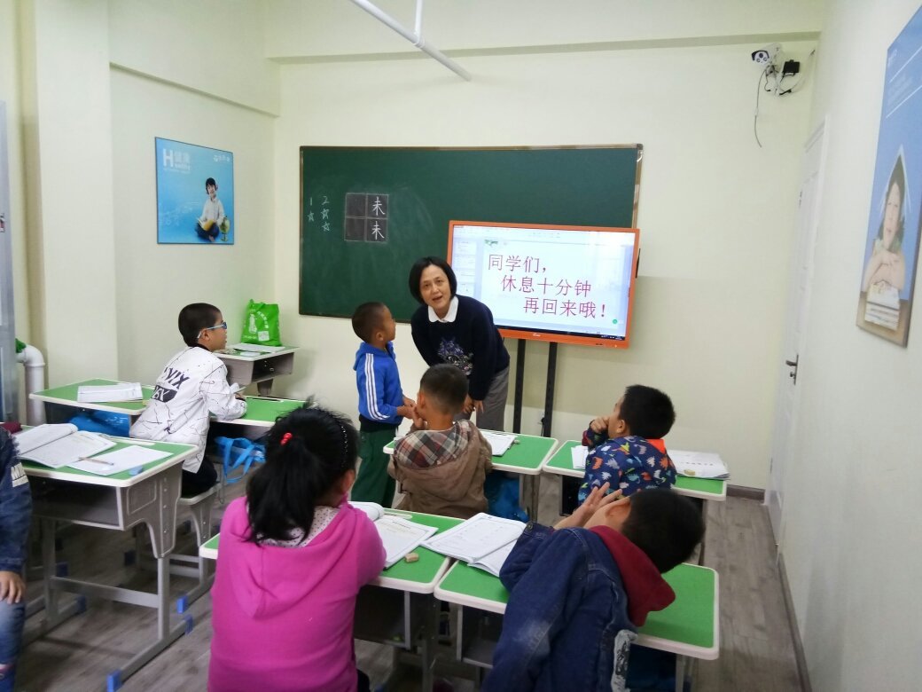 寧波青果教育咨詢 引領(lǐng)未來，點(diǎn)亮夢想的教育指南